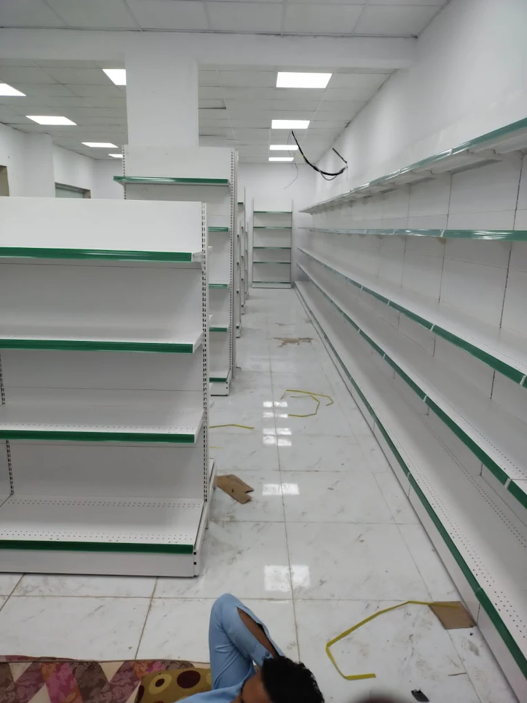 تركيب رفوف عرض محل