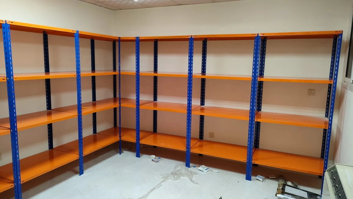 تركيب رفوف تخزين مستودع الرياض